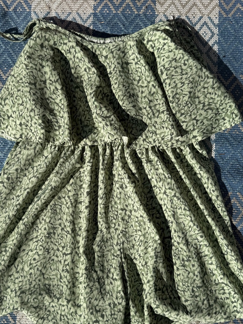 SHEIN Light Green Floral Off-Shoulder Romper